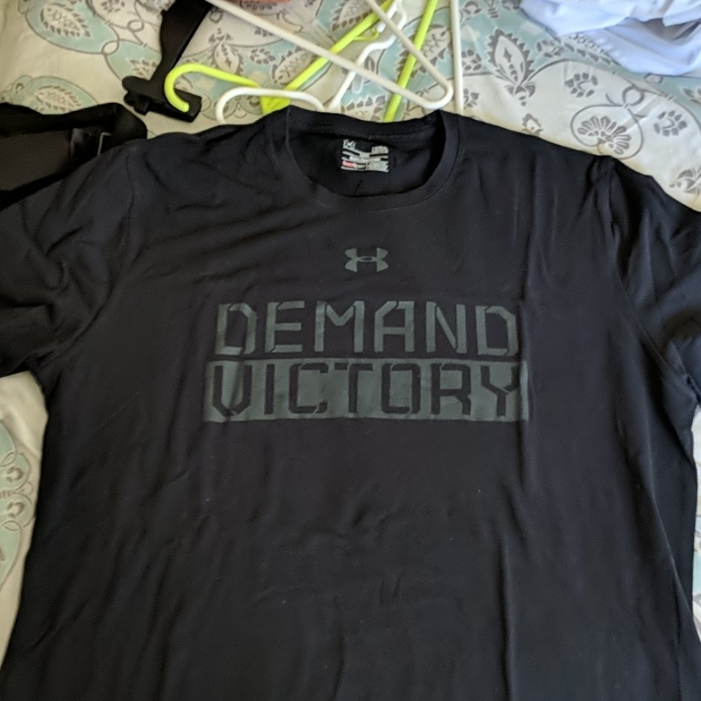 Under armour shirt